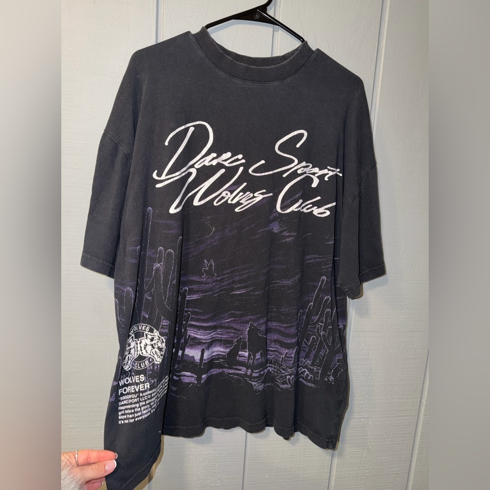 Darc Sport Wolves Club Black and Purple Tee